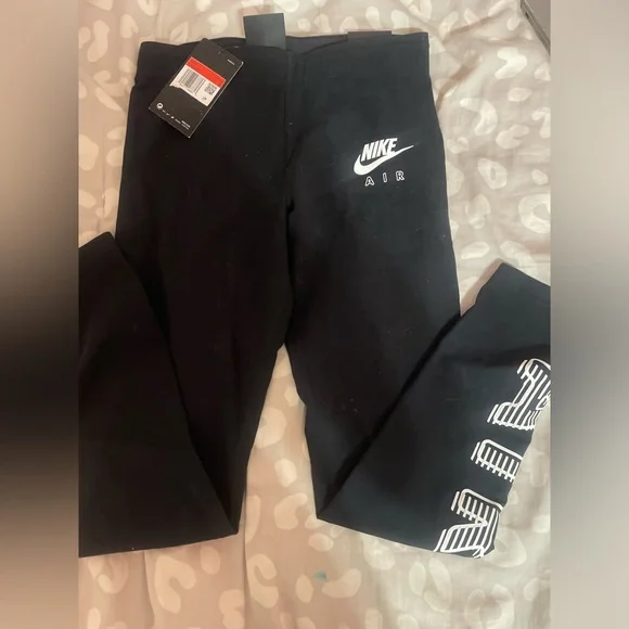 Nike Kids Tight Fit Leggings - Picture 1 of 3